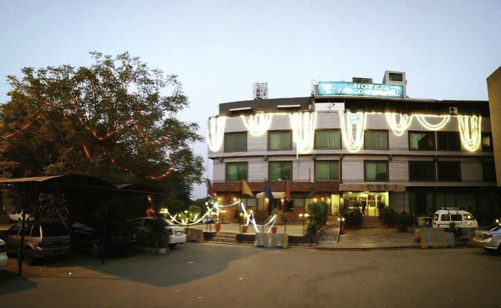 Hotel Pak Continental Islamabad Exterior photo